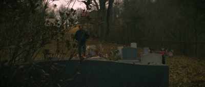They said that this gray thing
appeared near the graveyard - The Mothman Legacy