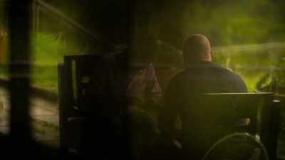 They say that he made some business - Ross Kemp: Mafia and Britain