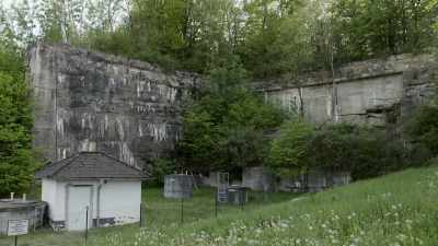 They say
that the radiation is natural, - Secret Nazi Ruins
