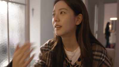 They were saying
I should start auditioning for stuff - Blackpink: Light Up the Sky