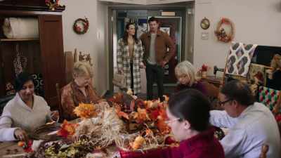 They seem pretty
into their work, - Autumn at Apple Hill