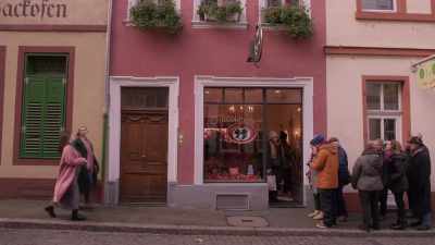 They sell a chocolate
called a .. - A Heidelberg Holiday