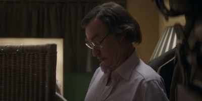 They sit there hand in hand,
Bruce and Trudy. - Nolly