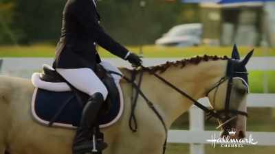 They had some trouble
in the first round, - Taking the Reins