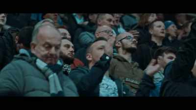 They start the second half a goal down,
but come out fighting. - Take Us Home: Leeds United