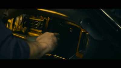 They started taking it apart
and putting the bug in various places, - Fear City: New York vs The Mafia