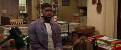 They was supposed to
get you a parole officer, - All the Queen's Men