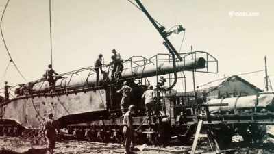 They tasked Krupp to
build a railway gun. - Guns That Changed The Game