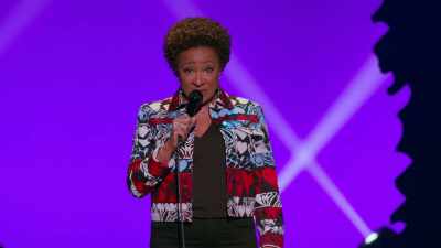 They had that crazed look
in their eyes, you know. - Wanda Sykes: I'm an Entertainer