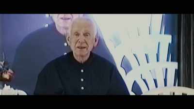 They were trying to get
our attention, - Heaven's Gate: The Cult of Cults