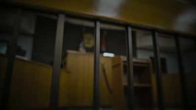 They walked for miles
to the courthouse, - Confronting a Serial Killer