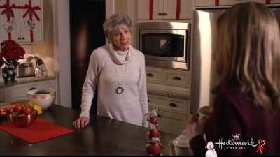 They want to get dressed up,
get their hair done, - Homegrown Christmas