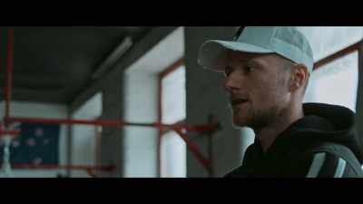 They want to give him
any advantage they can, - Take Us Home: Leeds United