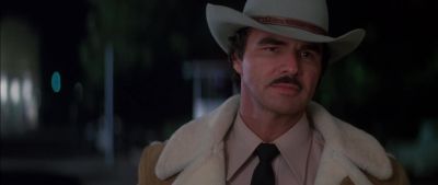 They want me to close her down - The Best Little Whorehouse in Texas