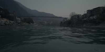 They would describe thoughts,
feelings, and activities, - Chasing the Present