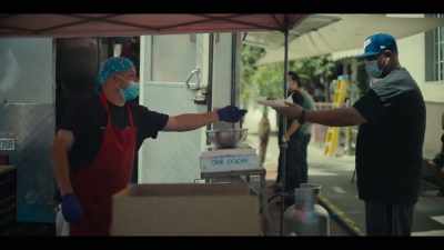 They would look at me,
like, "What is this guy doing?" - Street Food: USA