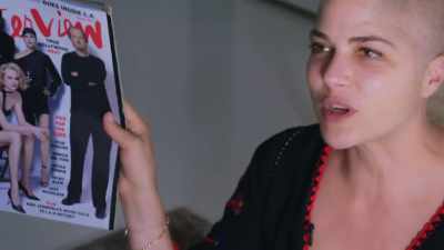 They wouldn't have
printed me too small, - Introducing, Selma Blair