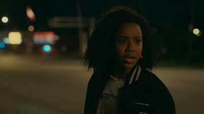 They'll chase Heck and Naldo,
Erin will get shot, - Paper Girls