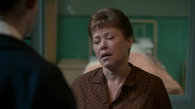 They'll only speak to the next of kin. - Call the Midwife