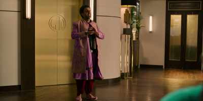 They'll send that back down,
and then we can be outtie. - Murder Mystery 2