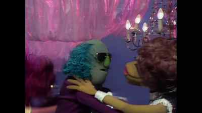 They're a nice-looking couple. - The Muppet Show