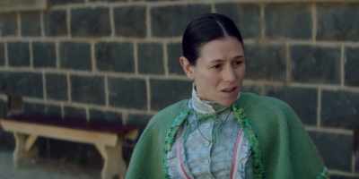 They're all so happy - Picnic at Hanging Rock