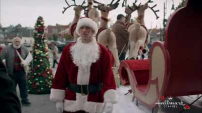 They're always there, - Finding Santa
