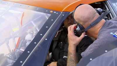 They're both on top?
Are you sure? - Street Outlaws No Prep Kings Team Attack