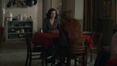 - They're charming girls, - Frankie Drake Mysteries