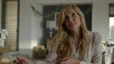 They're coming over
tomorrow night to meet you. - Dirty John