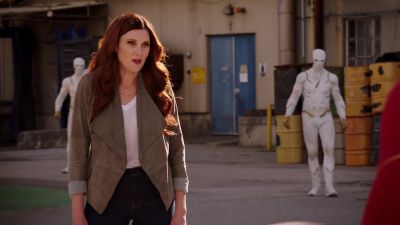 They're feeding off me. - The Flash