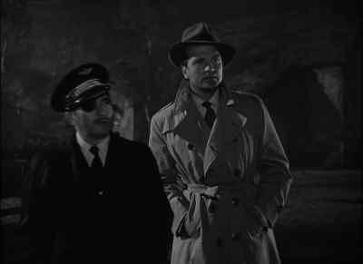 They're going as the
spearhead of the attack tonight. - Passage to Marseille
