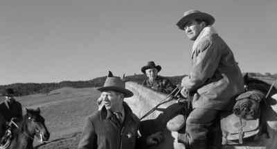 They're heading due west,
probably aiming for Cross Creek. - The Fastest Gun Alive