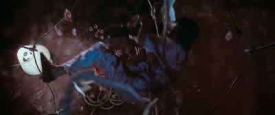 - They're here! - Poltergeist