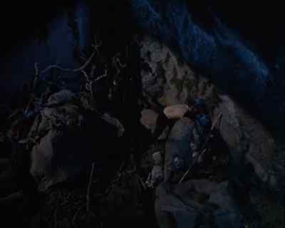 They're like real live dolls,
aren't they, Teddy? - Land of the Giants