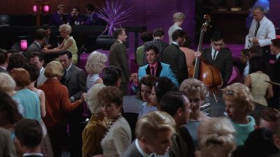 They're nice kids - The Nutty Professor