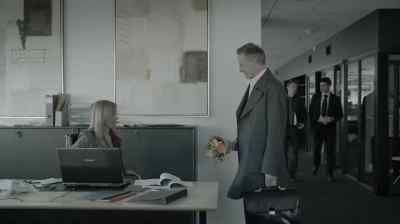 - They're nice.
- Yes, they're for my mother. - The Bridge