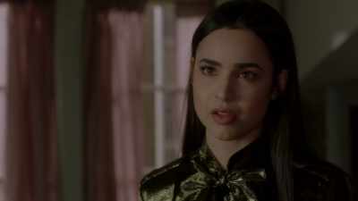 They're not giving scholarships - Pretty Little Liars: The Perfectionists
