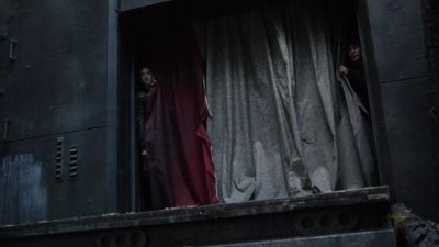 They're not moving
any closer. - The 100