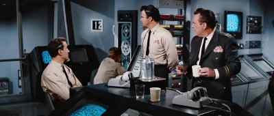 They're on their way again. - Fantastic Voyage
