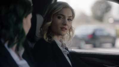 They're on their way back. - The Gifted
