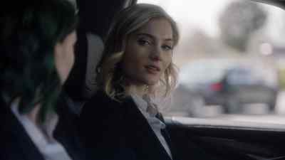 They're on their way back. - The Gifted