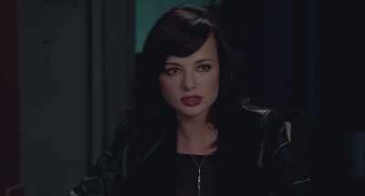 - They're sitting pretty
and ruling our school. - The Outcasts