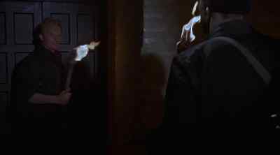 They're still in here. - Relic Hunter