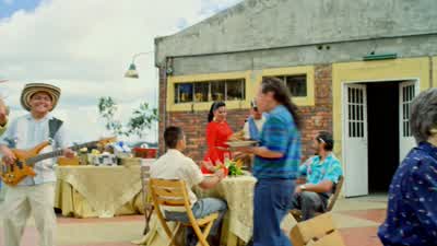 They're the ones I hired? - Narcos