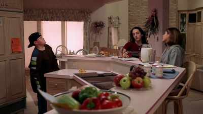 - They're trying to fly!
- [groaning] - Wise Guy: David Chase and The Sopranos
