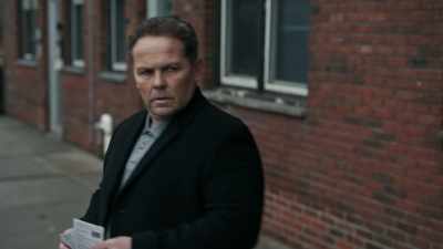 They're turning up the pressure. - The Equalizer