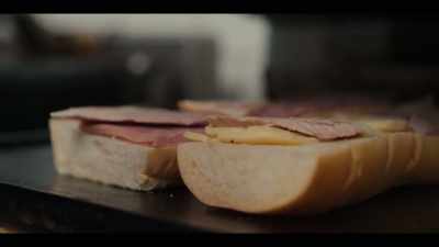 They've been seasoned for so long - Street Food: USA