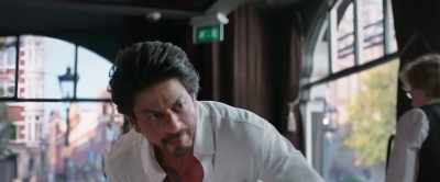 They've cleaned the place. The
staff have found nothing. - Jab Harry Met Sejal