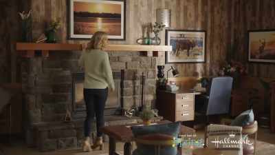 They've even got
a fireplace and everything. - Chasing Waterfalls